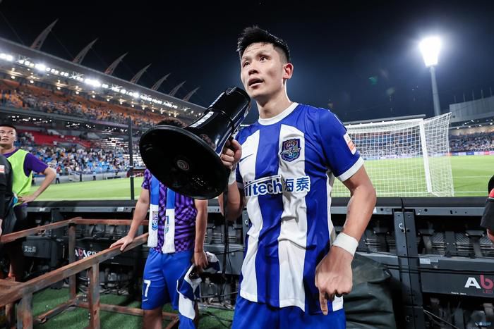 ”曹保平导演也力挺：“现在能这样做一部电影，太值得尊敬了